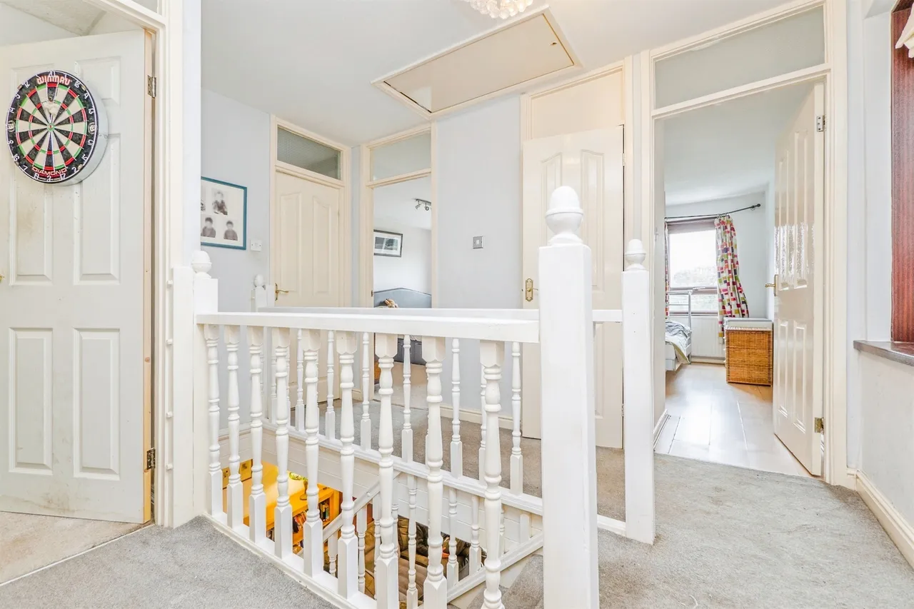 River View Court, Cardiff, CF5, photo 16