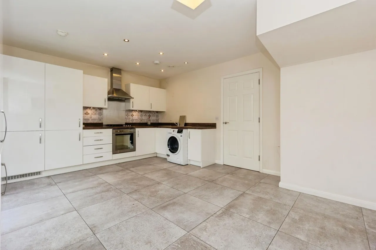 Skerry Close, Manchester, M13, photo 6