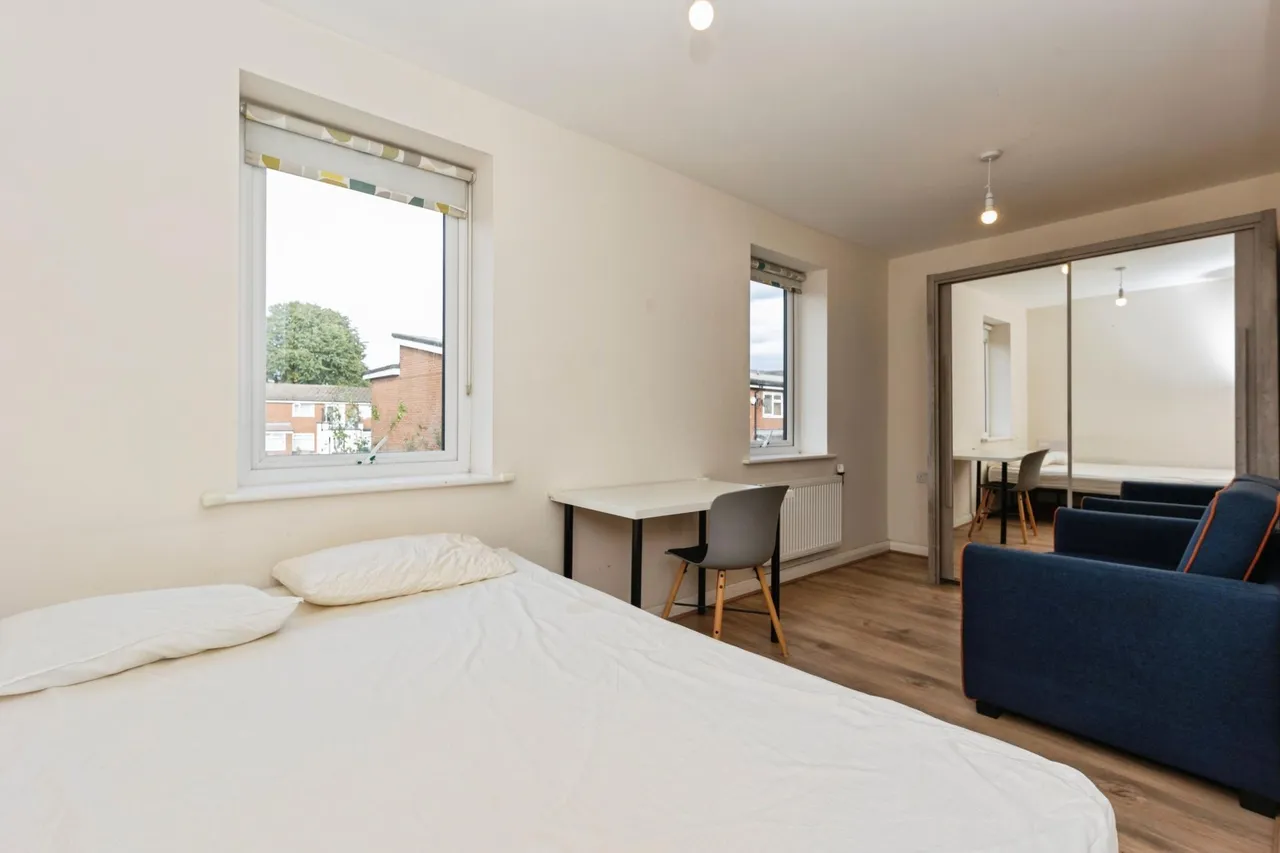 Skerry Close, Manchester, M13, photo 10