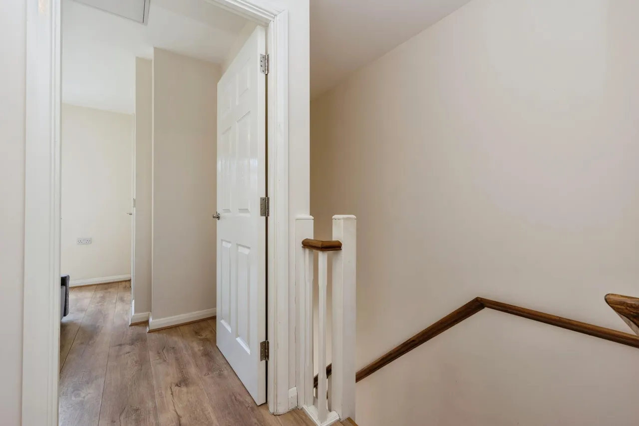 Skerry Close, Manchester, M13, photo 17