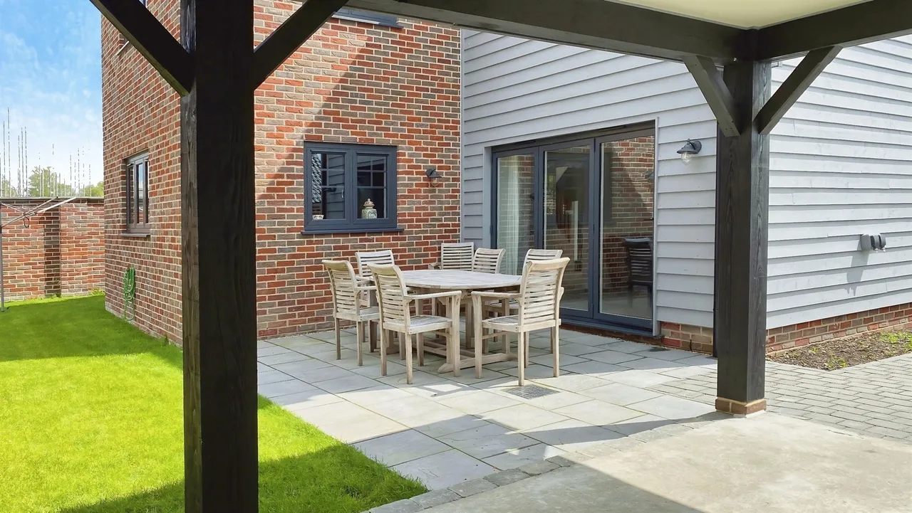 Alia Way, North Lopham, IP22, photo 3