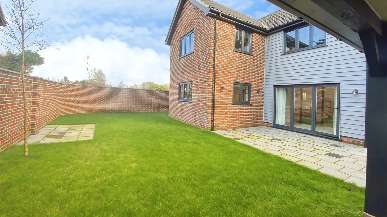 Alia Way, North Lopham, IP22, photo 18