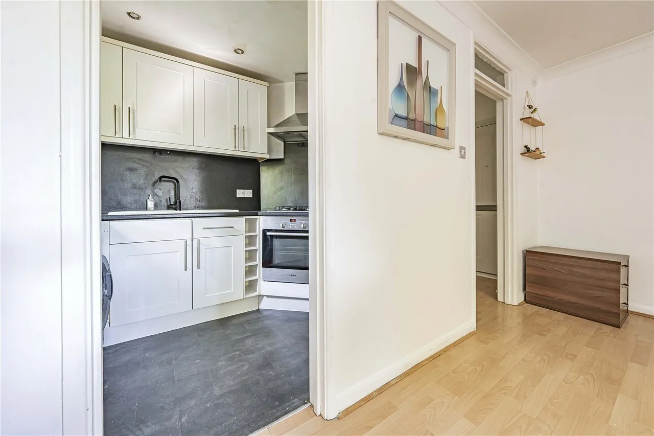Osprey Close, West Drayton, UB7, photo 4