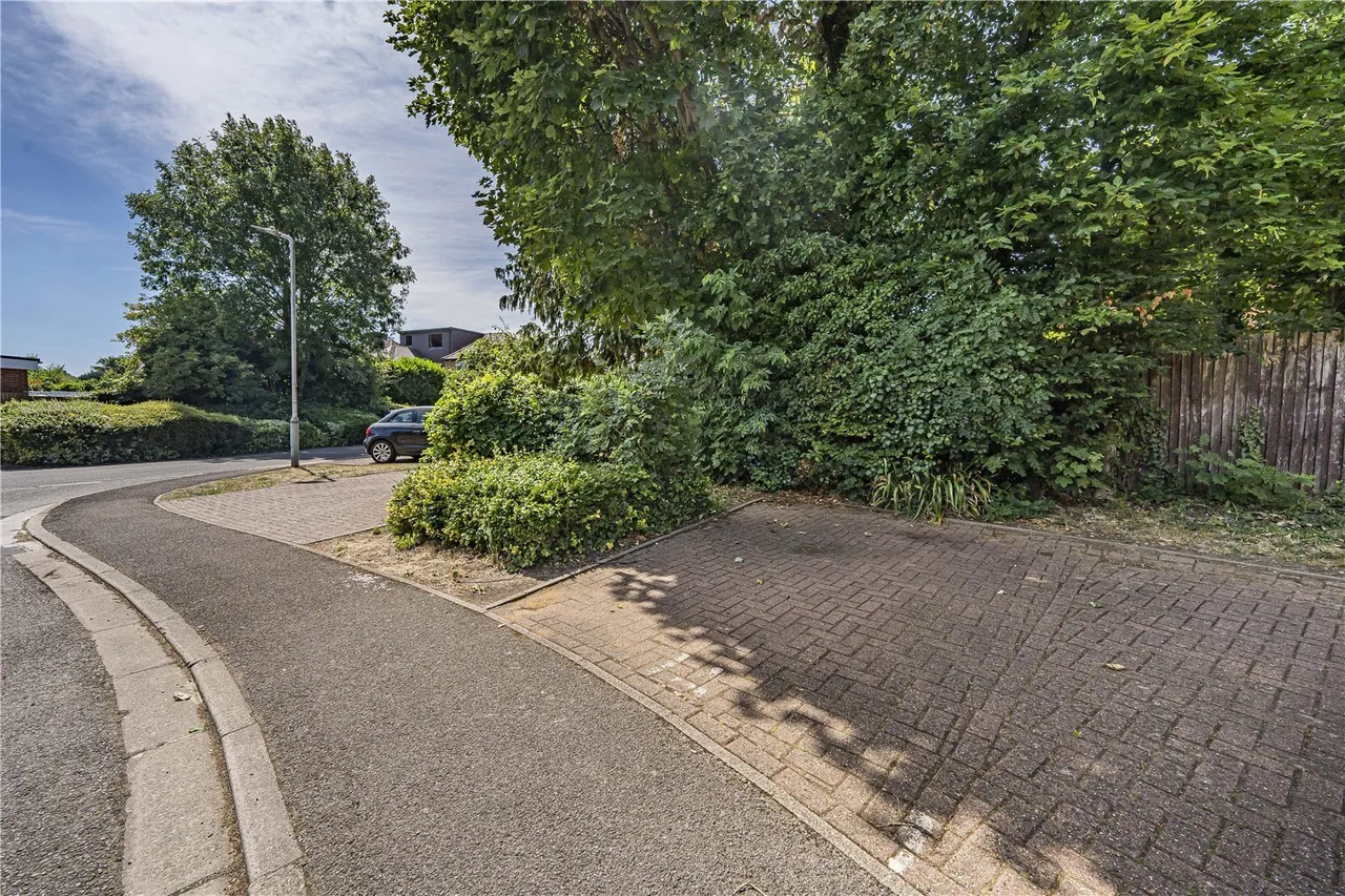 Osprey Close, West Drayton, UB7, photo 11