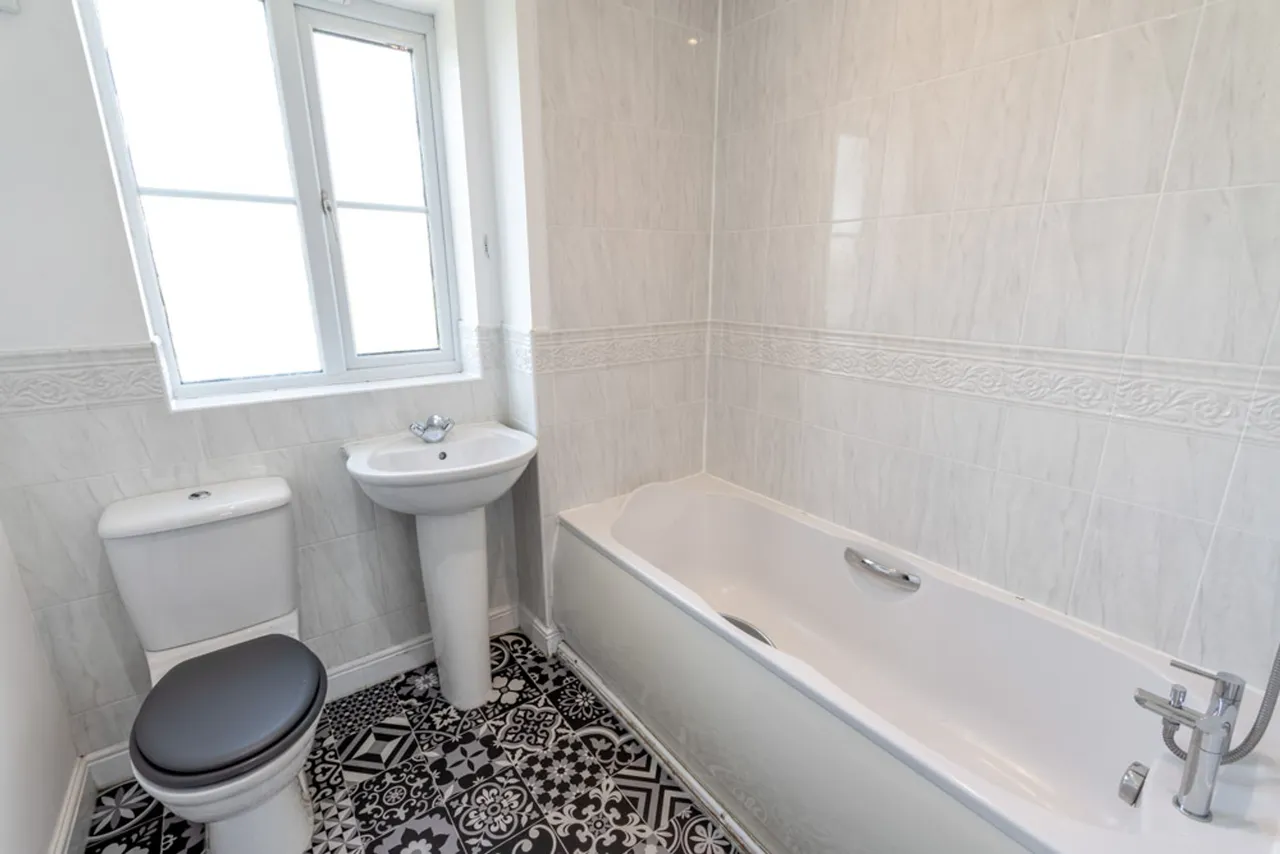 Waterfields, Retford, DN22, photo 12