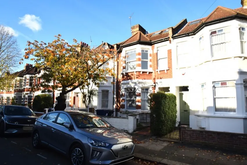 Whellock Road, Chiswick, photo 4