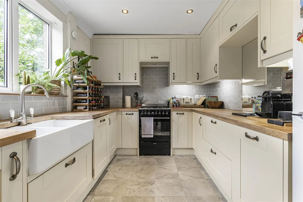 Park Drive, Impington, CB24, photo 2