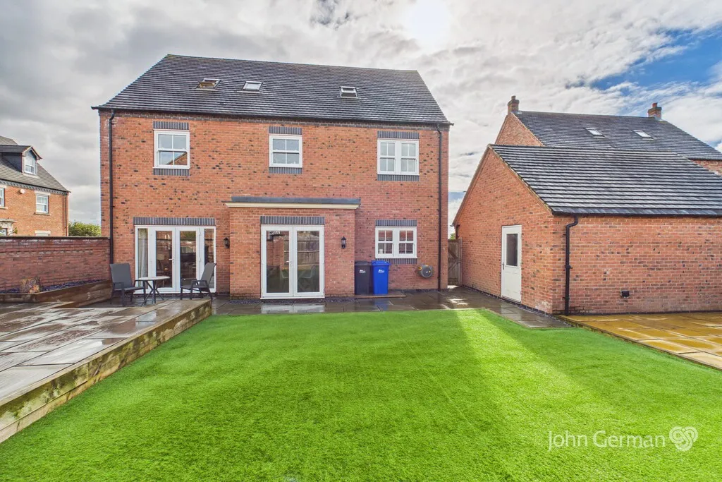 Primrose Drive, Tutbury, photo 37