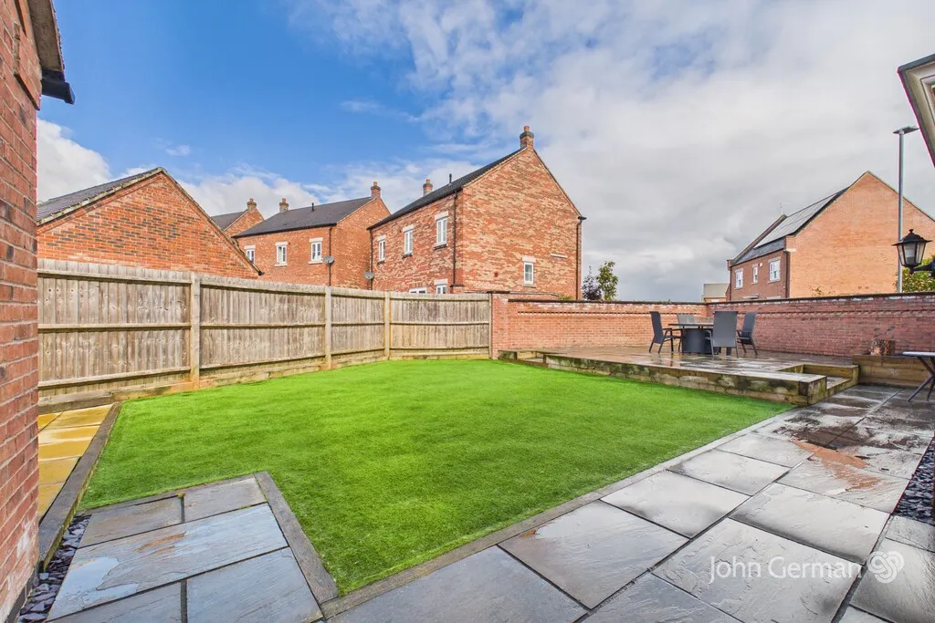 Primrose Drive, Tutbury, photo 34