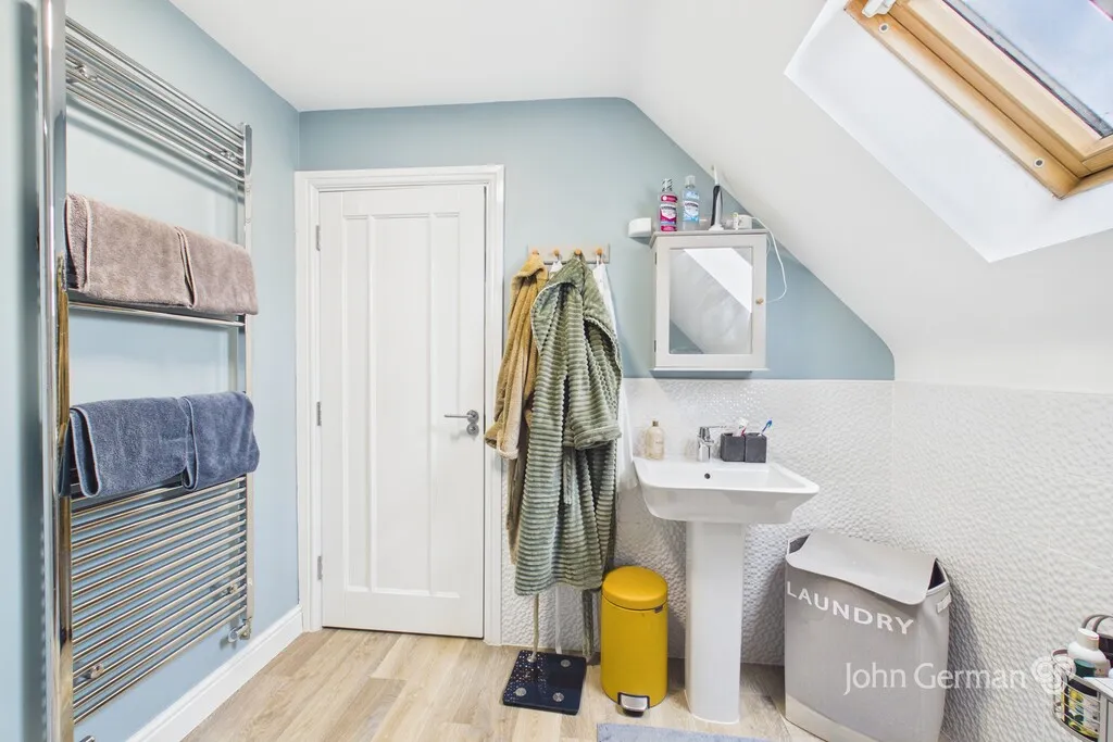 Primrose Drive, Tutbury, photo 33