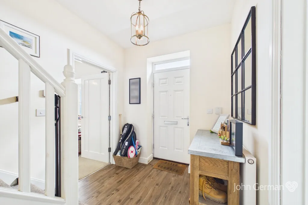 Primrose Drive, Tutbury, photo 15