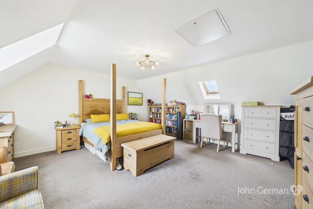 Primrose Drive, Tutbury, photo 29