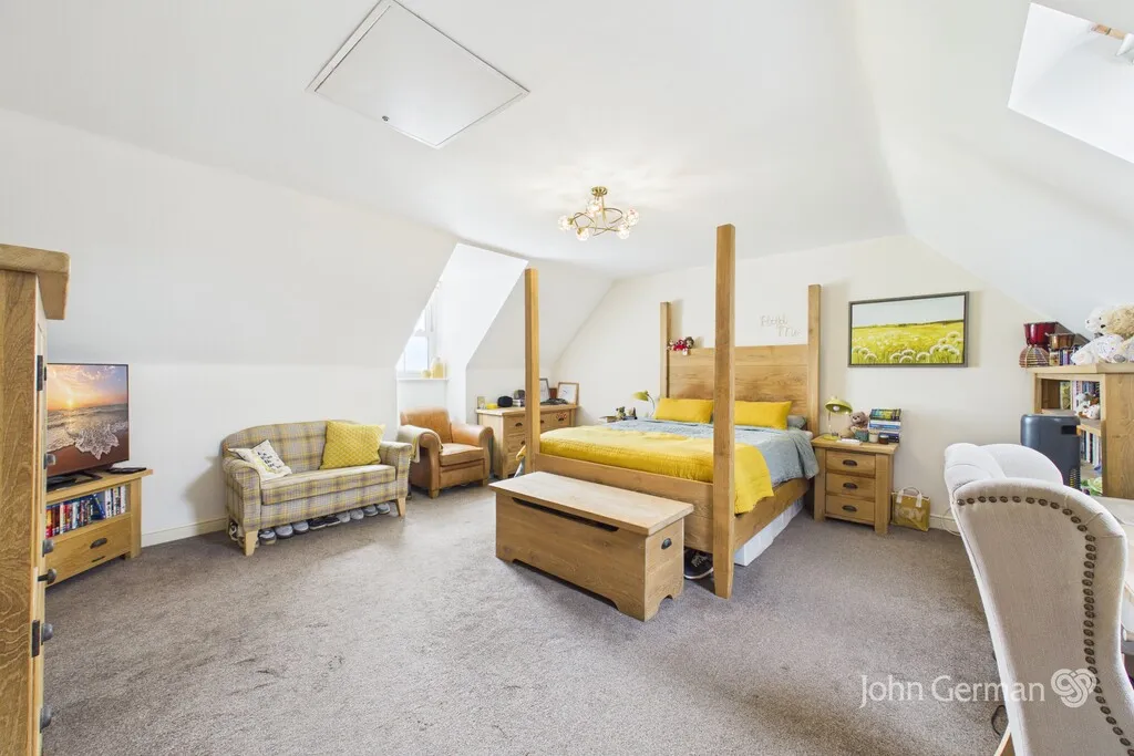 Primrose Drive, Tutbury, photo 28