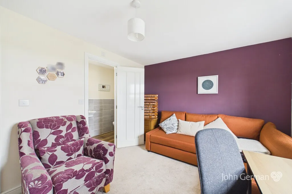 Primrose Drive, Tutbury, photo 17