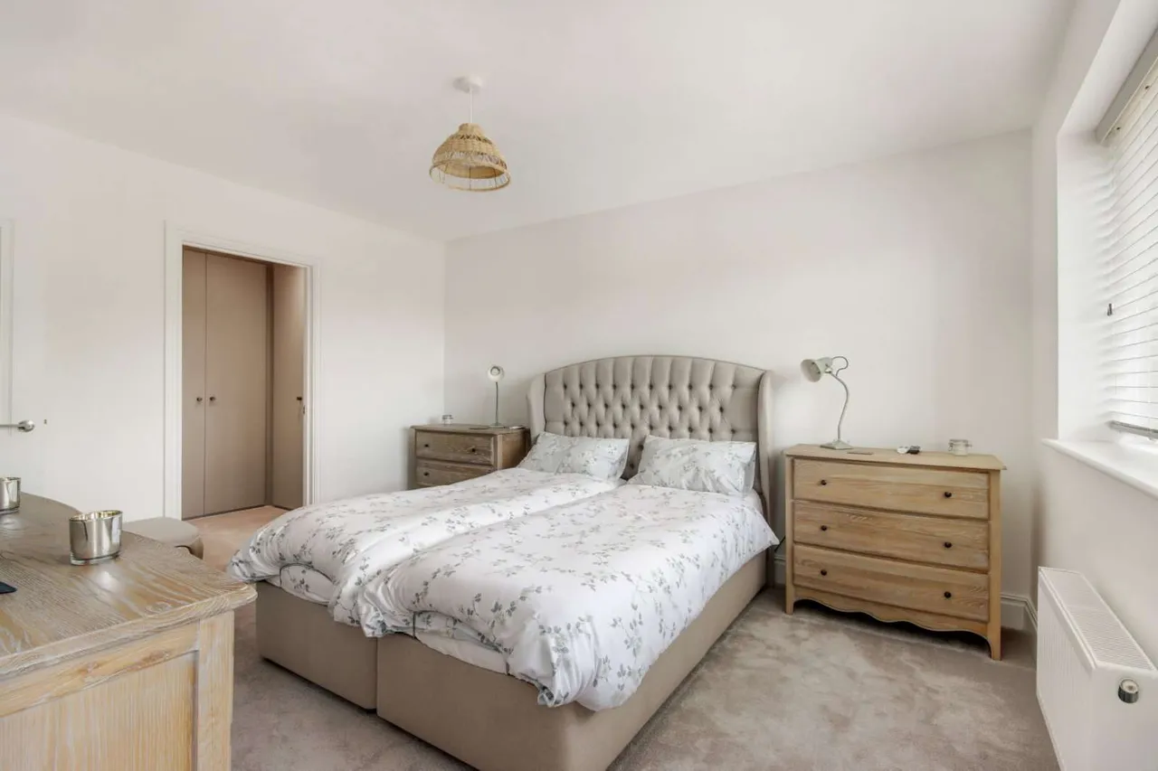 Chapel Garden Close, West Malling, Kent, ME19 4PF, photo 12