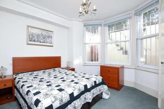 Petersham Road, Richmond, TW10, photo 6