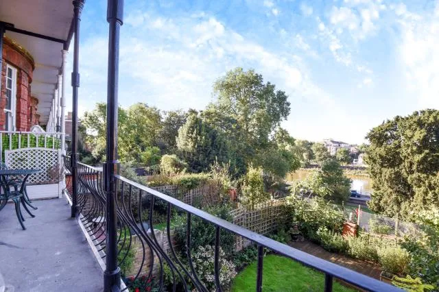 Petersham Road, Richmond, TW10, photo 9