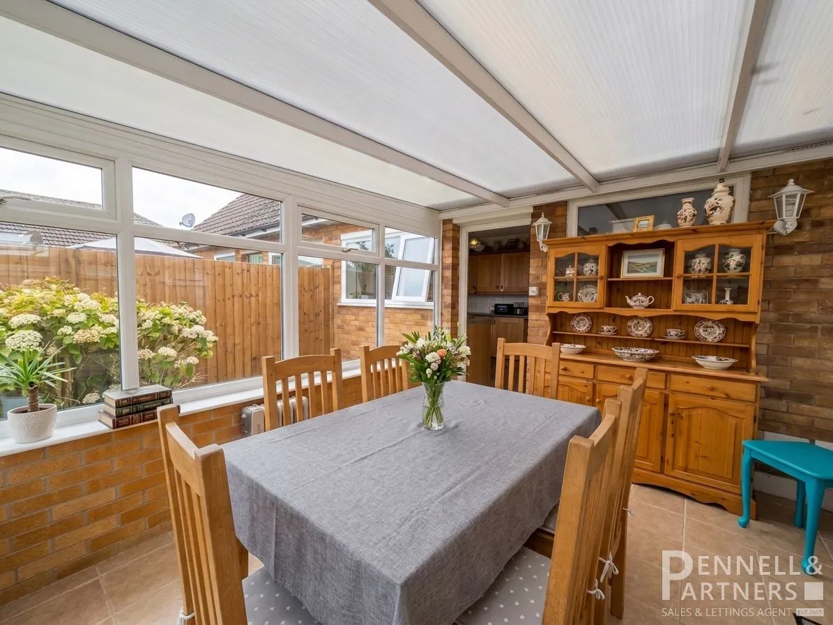 Oakdale Avenue, Peterborough, photo 6