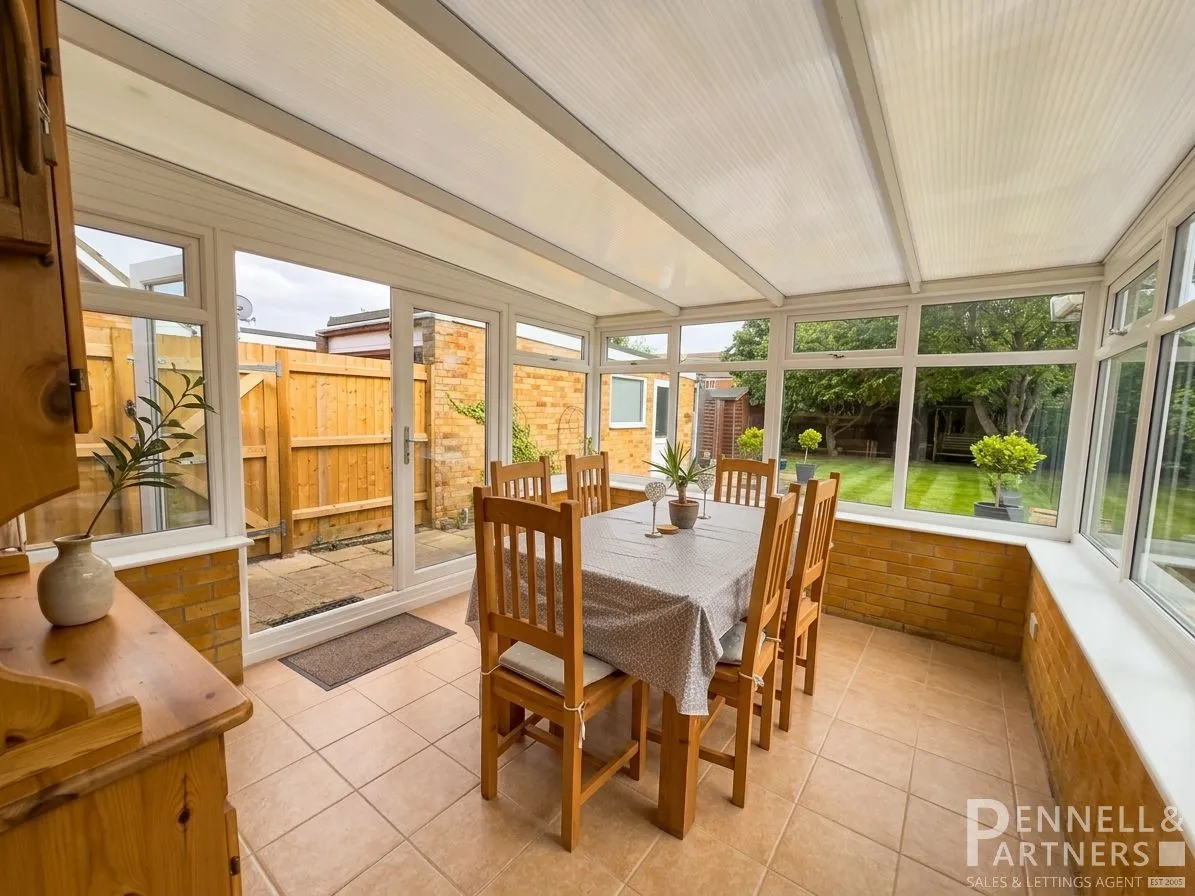 Oakdale Avenue, Peterborough, photo 5