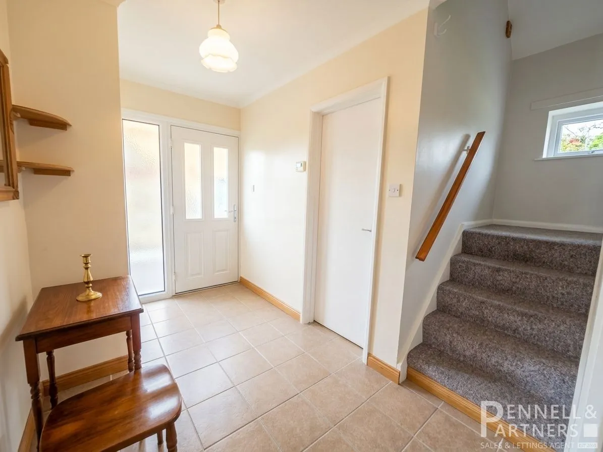 Oakdale Avenue, Peterborough, photo 8
