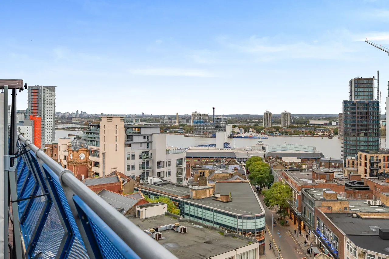 907 The Vista Building, 30 Calderwood Street, London, photo 5