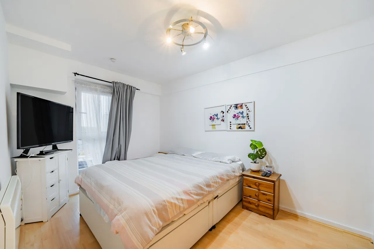 907 The Vista Building, 30 Calderwood Street, London, photo 6