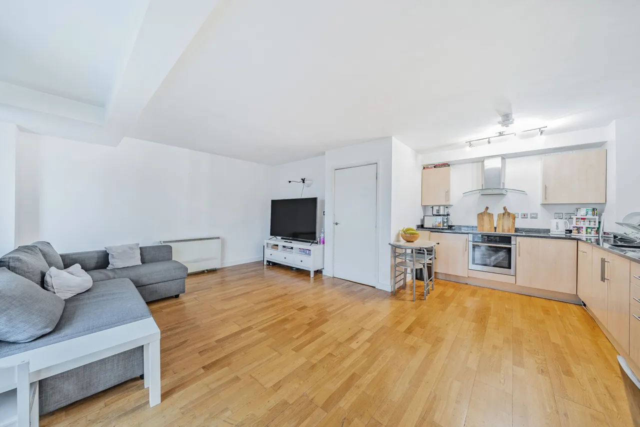 907 The Vista Building, 30 Calderwood Street, London, photo 3