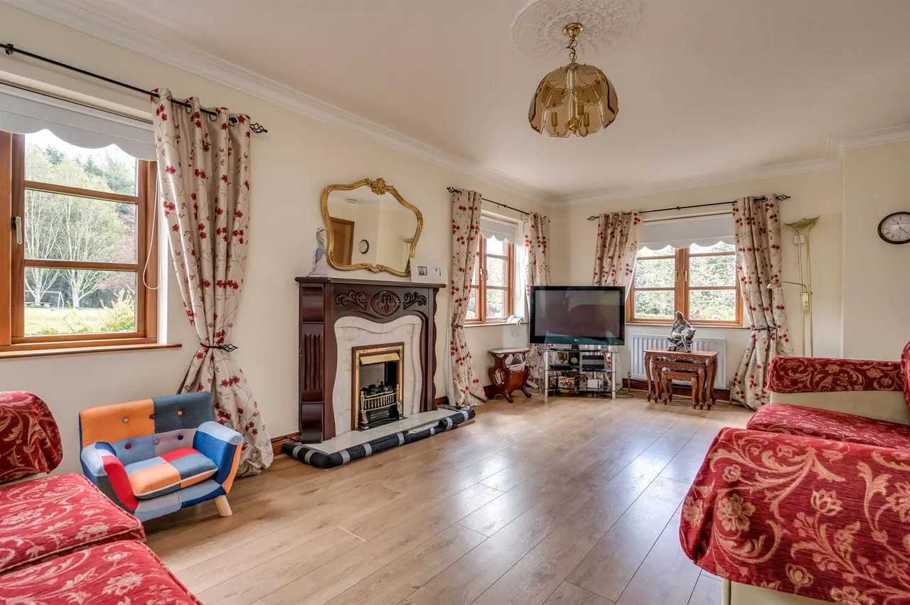 Upper Malone Road, Belfast, BT17, photo 4