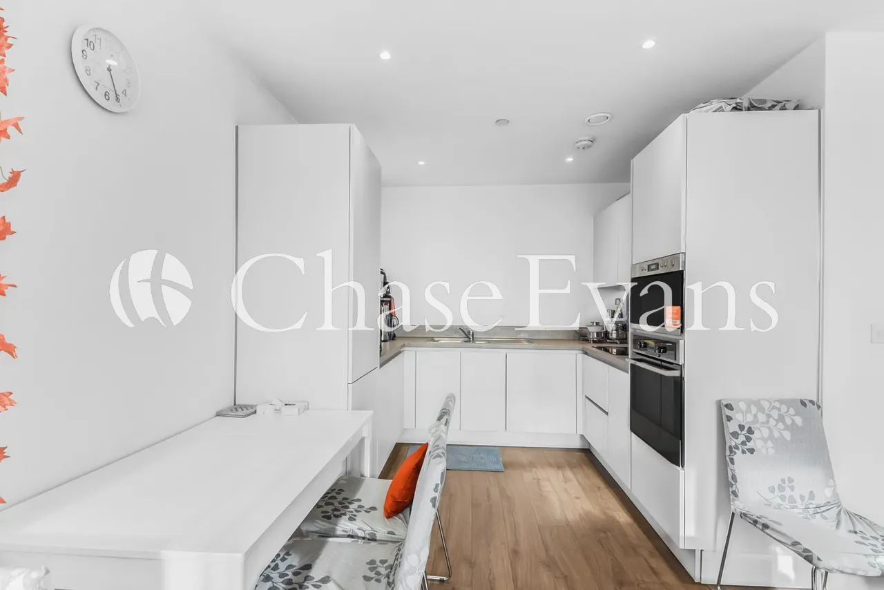 Hartley Apartments, Perceval Square, Harrow, London, HA1, photo 5