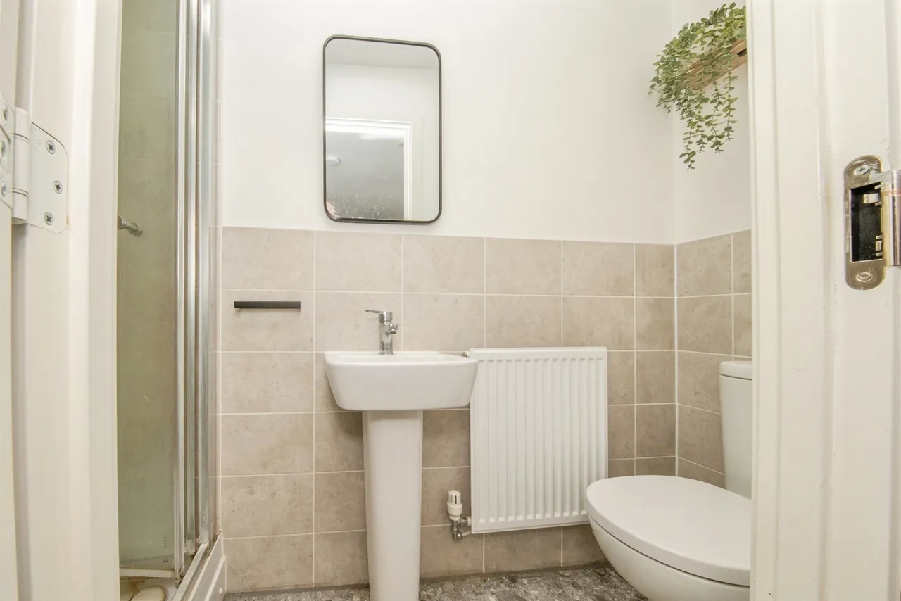 Tellin Way, Clacton-On-Sea, CO16, photo 13