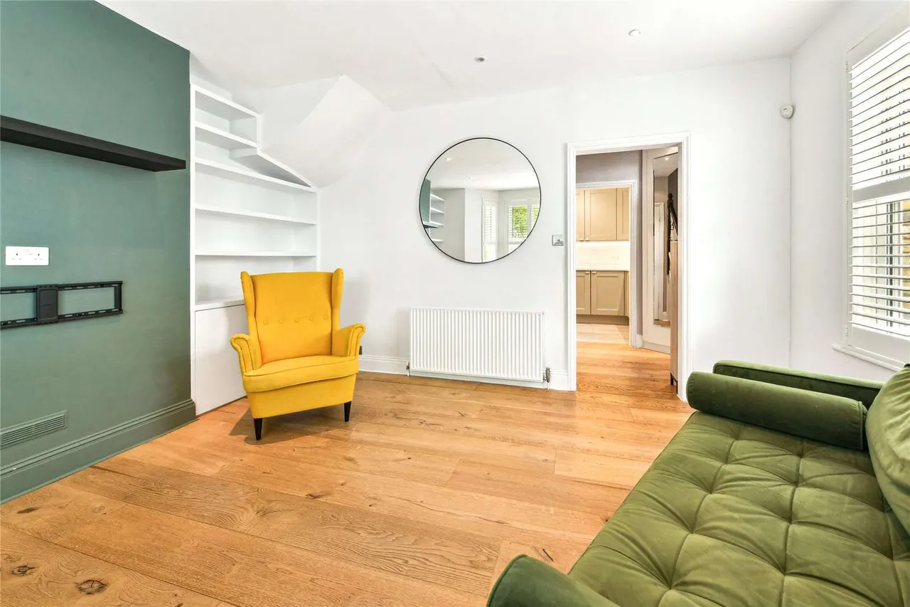 Rowena Crescent, London, SW11, photo 9