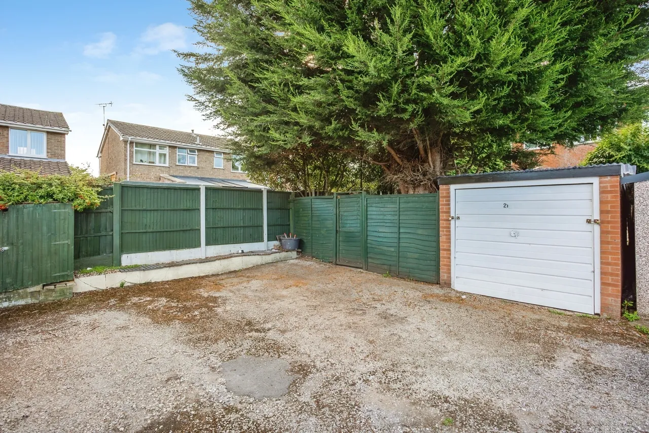 Cropton Grove, Bingham, NG13, photo 18