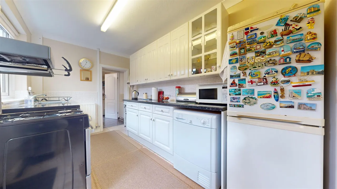 West End Road, Haydock, WA11, photo 4