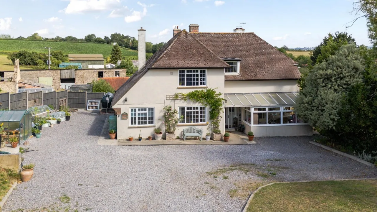 4 bed house for sale, Slades Hill, Templecombe, BA8