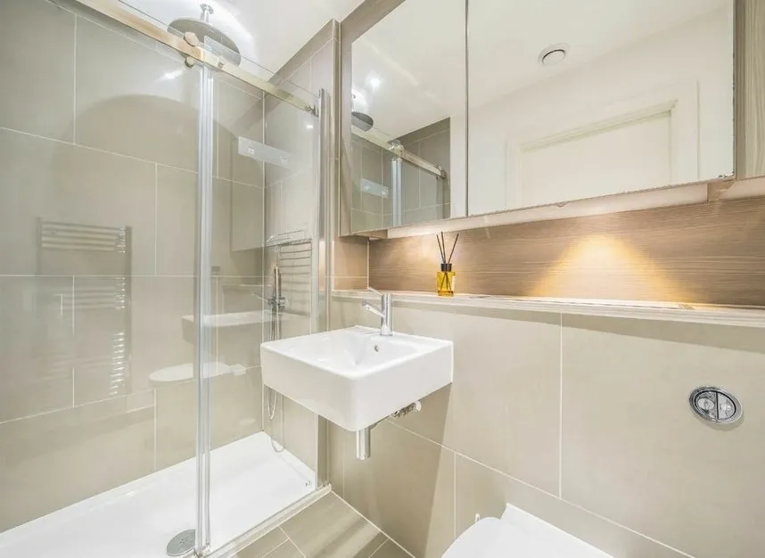 Hyde Lane, Battersea, SW11, photo 6