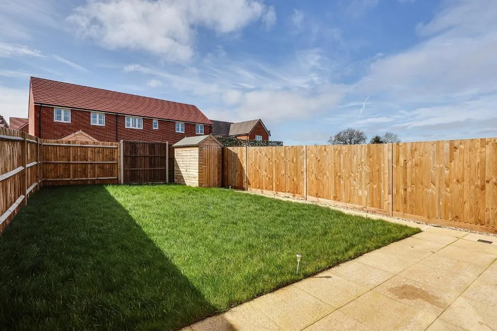 Swan Mews, Warlingham, photo 17
