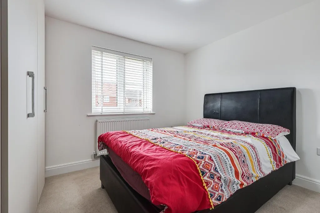Swan Mews, Warlingham, photo 13