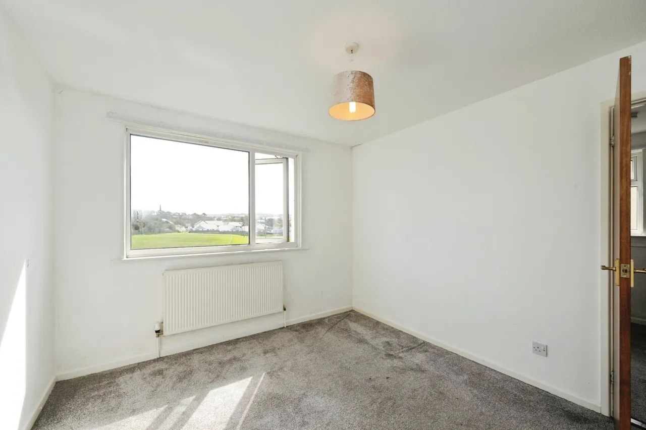 Strawberry Close, Redruth, TR15, photo 5