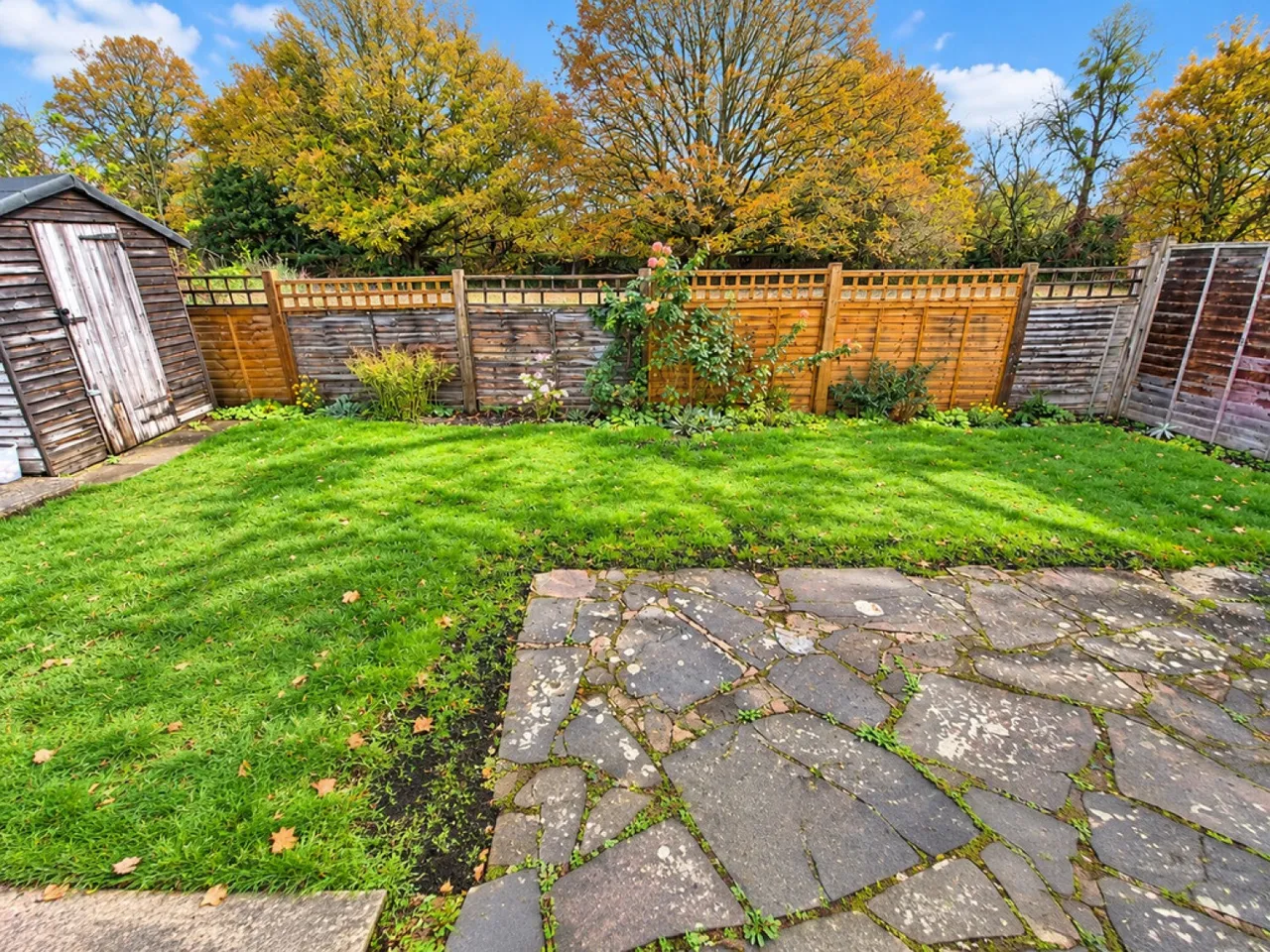 Newnham Green, RG27, photo 12