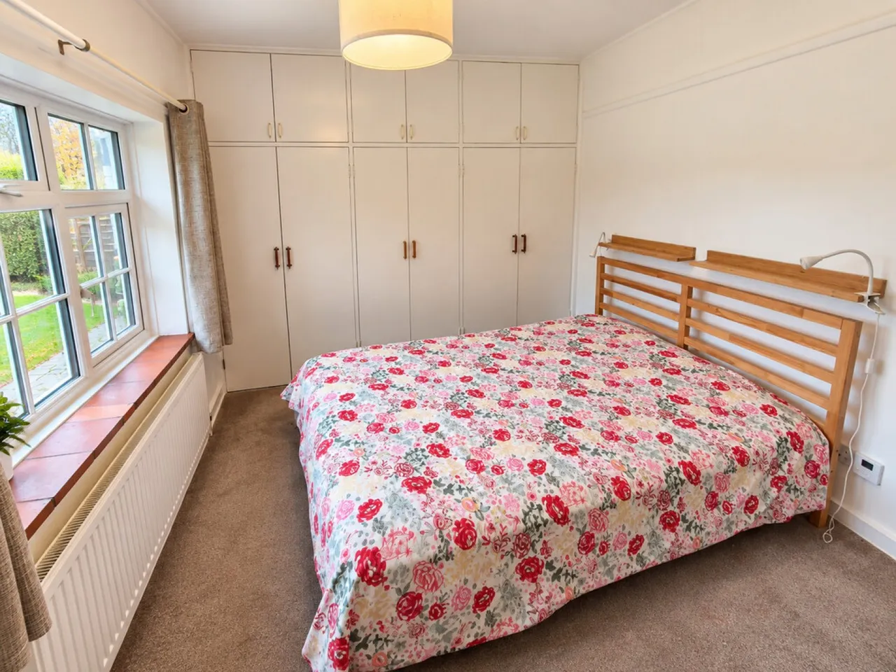 Newnham Green, RG27, photo 6