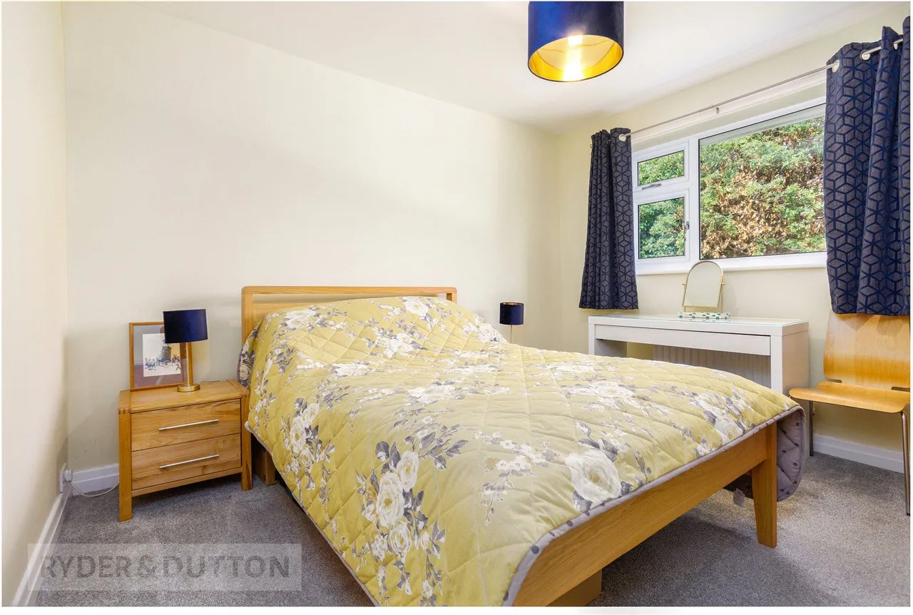 Wellmeadow Lane, Uppermill, OL3, photo 17