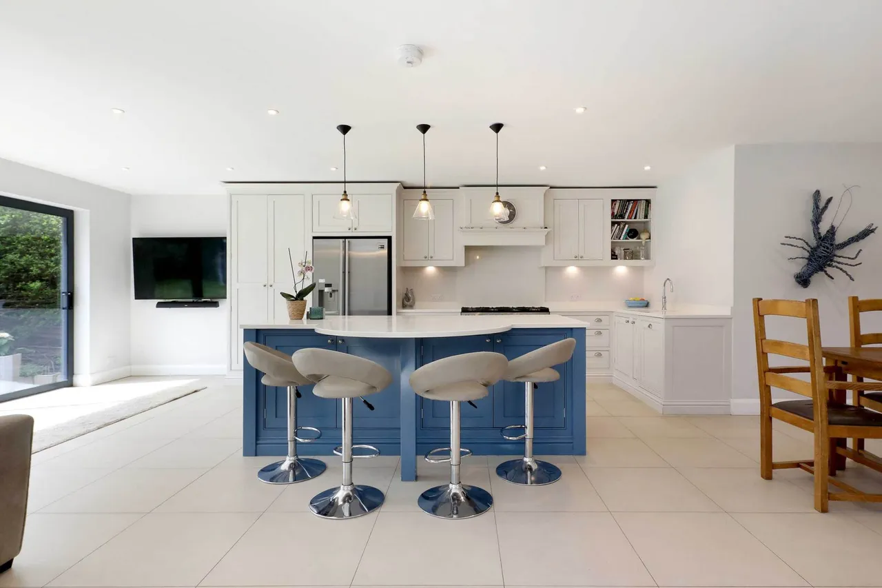 Weedon Hill, Hyde Heath, photo 10