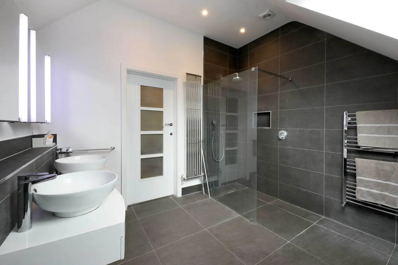 Weedon Hill, Hyde Heath, photo 18