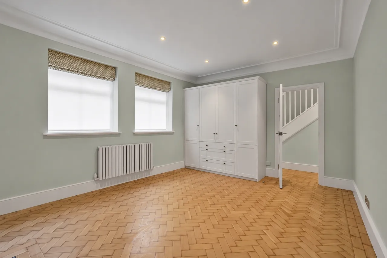 Wheatley Street, London, W1G, photo 4