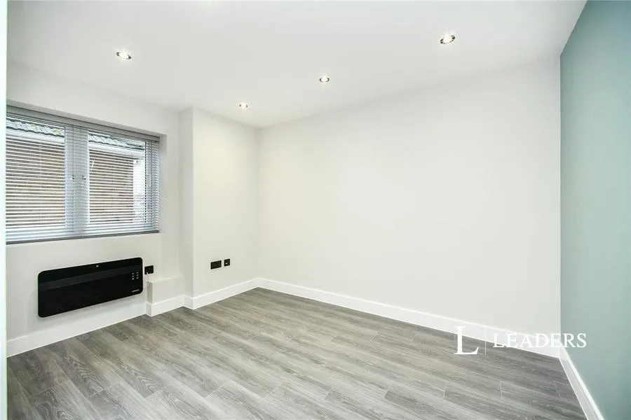 South Coast Road, Peacehaven, BN10, photo 12