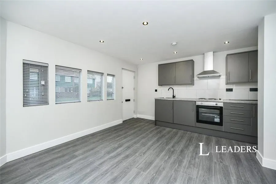 South Coast Road, Peacehaven, BN10, photo 10