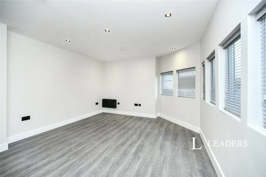 South Coast Road, Peacehaven, BN10, photo 7