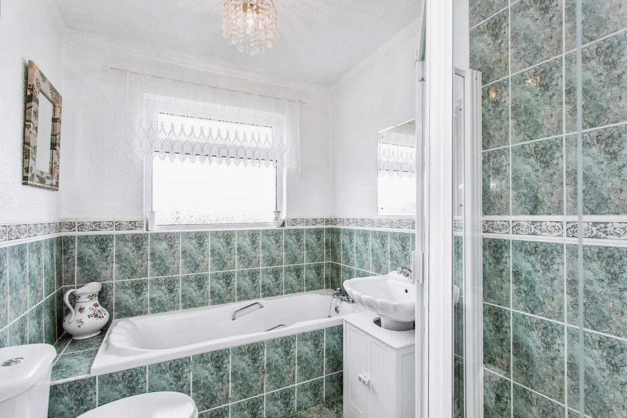 Somerton Avenue, Westcliff-on-Sea, Essex, SS0, photo 10