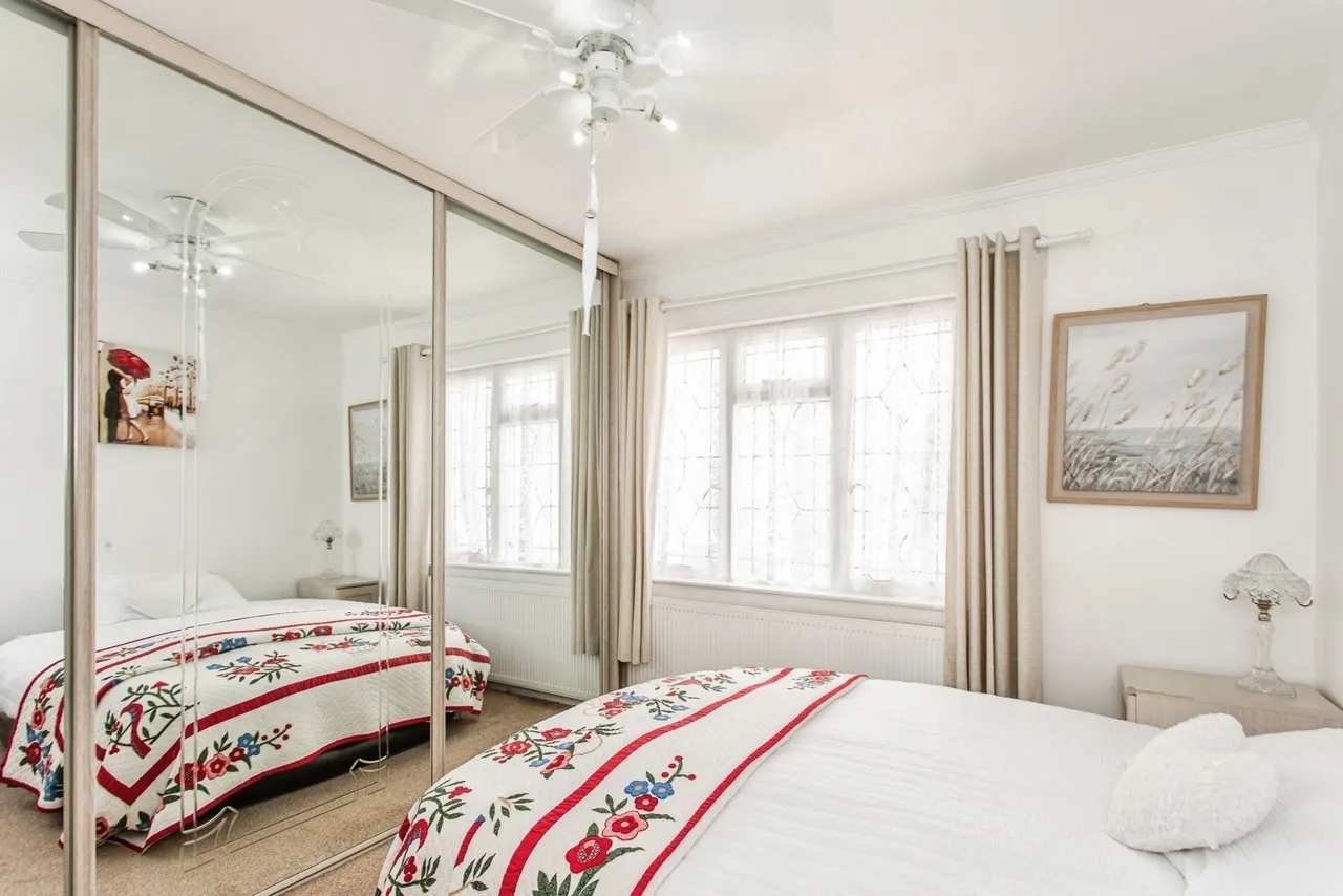 Somerton Avenue, Westcliff-on-Sea, Essex, SS0, photo 8