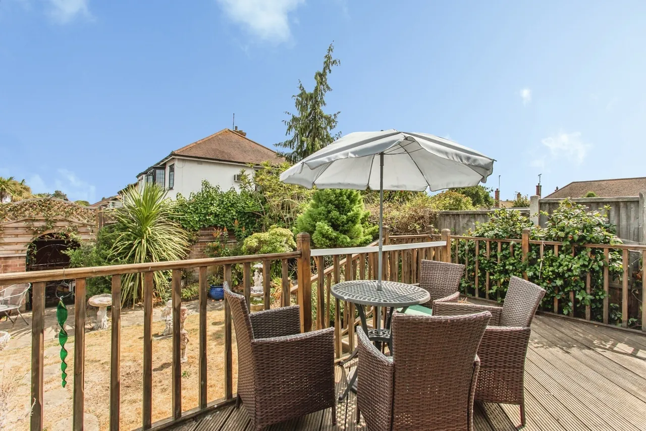 Somerton Avenue, Westcliff-on-Sea, Essex, SS0, photo 12